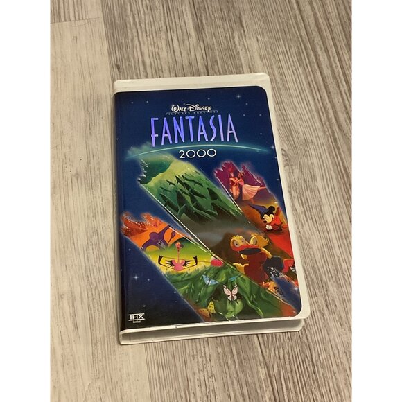 Walt Disneys Fantasia 2000 VHS With Case & Booklet - Picture 2 of 4